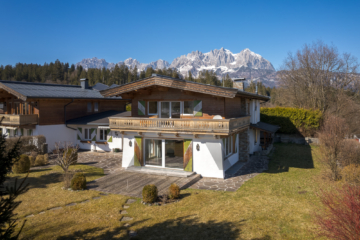 AAA-Lage: Chalet in atemberaubender Sonnen- & Panoramalage, 6372 Oberndorf in Tirol, Einfamilienhaus