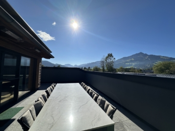 Maisonette-Dachgeschoss mit Dachterrasse & atemberaubenden Panoramablick, Whirlpool & Sauna, 6380 St. Johann in Tirol, Etagenwohnung